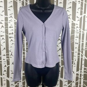Ribbed Button Front Long Sleeve V-Neck Shirt M Lavender